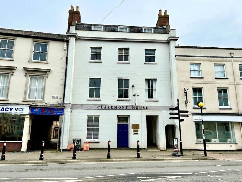 1 Market Sq, Bicester à louer - Photo de l’immeuble – Image 2 sur 32