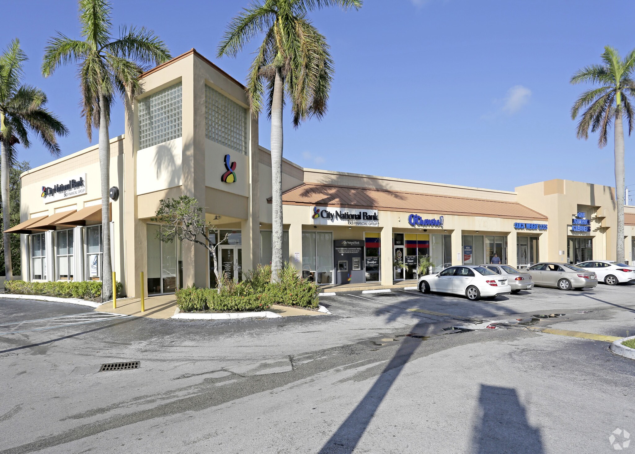 13400-13488 Biscayne Blvd, North Miami, FL à louer Photo principale– Image 1 sur 85