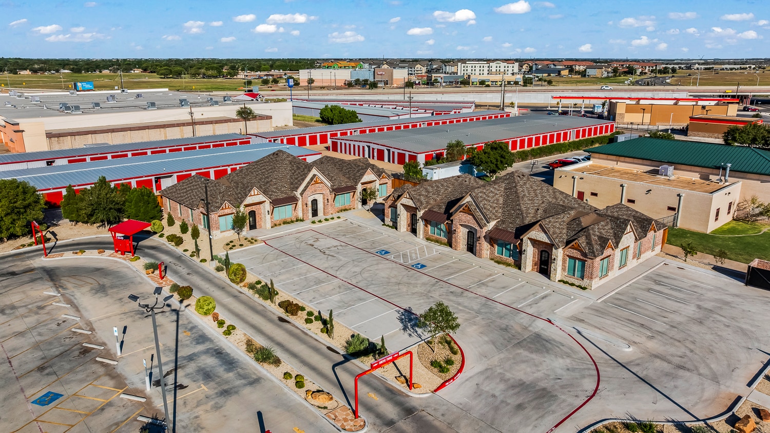 206 Slide Rd, Lubbock, TX à louer Photo principale– Image 1 sur 49