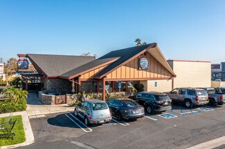 Plus de détails pour 10136 Adams Ave, Huntington Beach, CA - Local commercial à louer