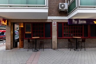 Local commercial dans Madrid, Madrid à louer Photo intérieure– Image 1 sur 15