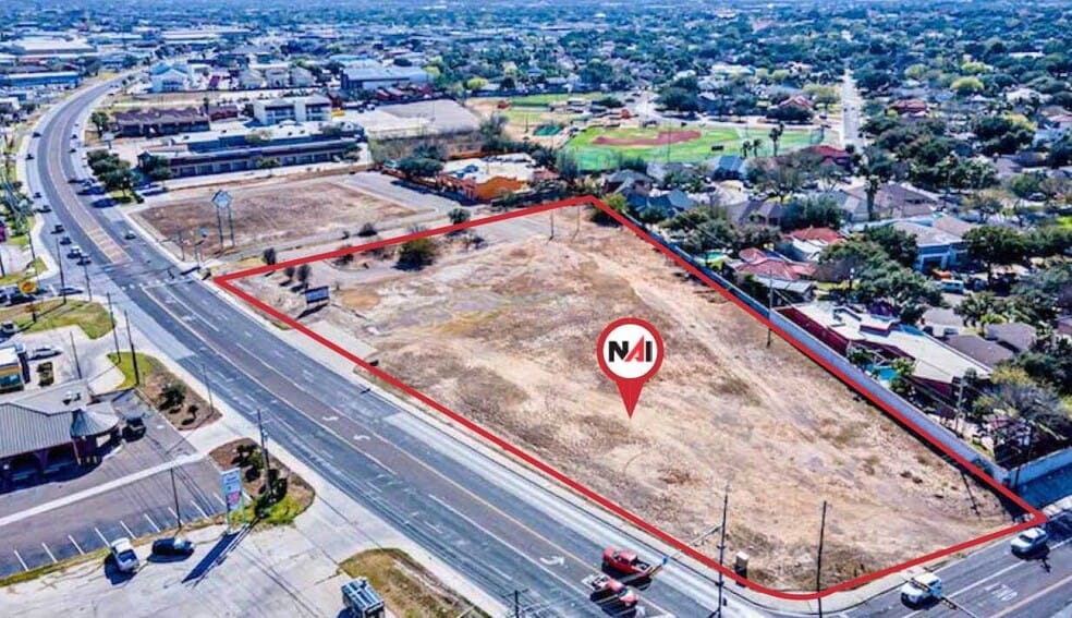 6600-6602 McPherson Rd, Laredo, TX à vendre - Aérien – Image 2 sur 6