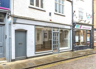 Plus de détails pour 15 Church St, Market Harborough - Local commercial à louer