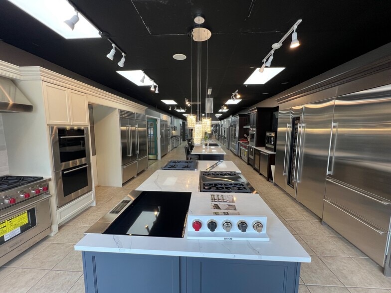 237-247 Tarrytown Rd, White Plains, NY à louer - Photo de l’immeuble – Image 3 sur 23