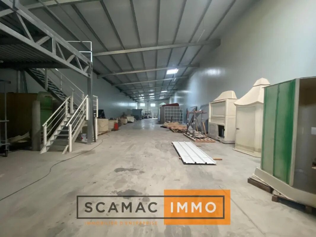 Bureau dans Gémenos à louer Photo de l’immeuble– Image 1 sur 6