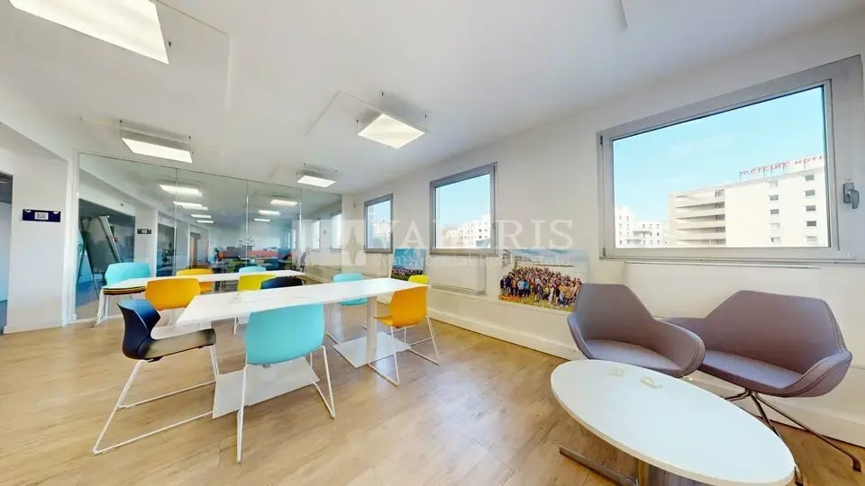 Bureau dans Villeurbanne à louer Photo intérieure– Image 1 sur 7