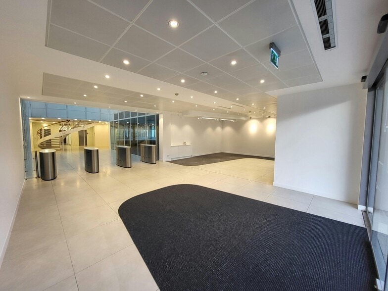 800 Pavilion Dr, Northampton à louer - Photo intérieure – Image 3 sur 9