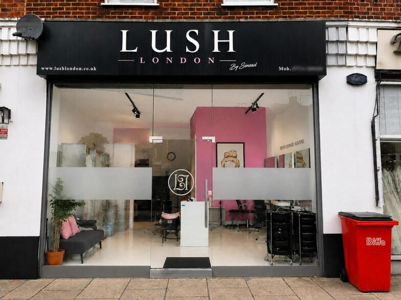 8b Little Ealing Ln, Londres à louer - Photo de l’immeuble – Image 1 sur 1