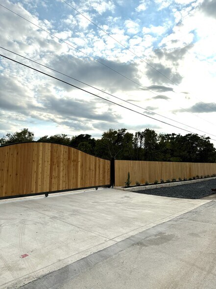 9602 Dewberry Path, Boerne, TX à louer - Photo de l’immeuble – Image 3 sur 15