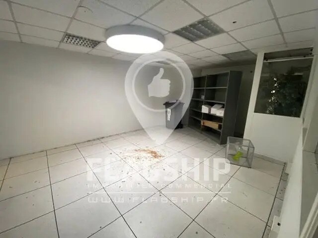 Bureau dans Levallois-Perret à vendre - Photo de l’immeuble – Image 2 sur 10