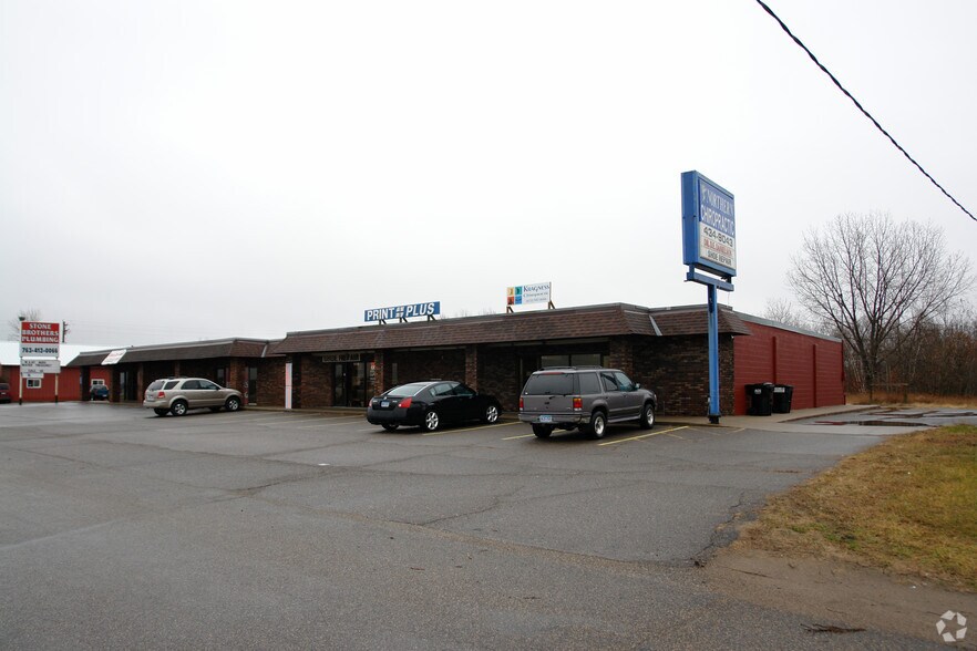 18505-18511 NE Highway 65, East Bethel, MN à vendre - Photo de l’immeuble – Image 3 sur 7