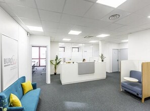 Bureau dans Saint-Germain-en-Laye à louer Photo intérieure– Image 1 sur 5