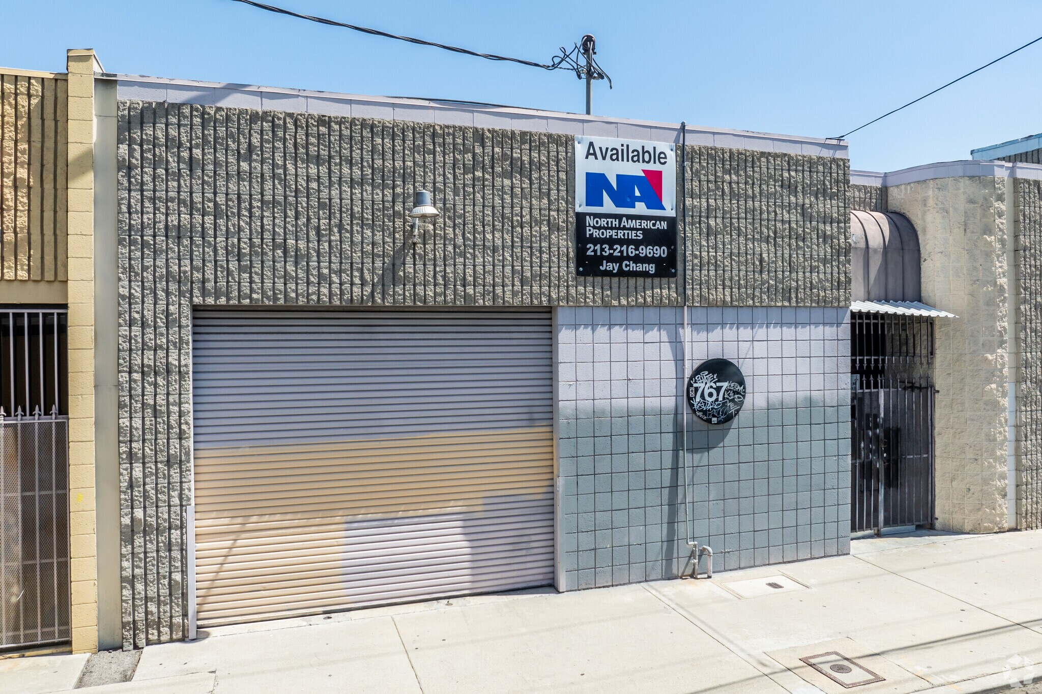 767 E 14th Pl, Los Angeles, CA à vendre Photo principale– Image 1 sur 25