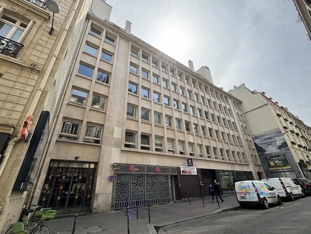 Bureau dans Paris à louer Photo de l’immeuble– Image 1 sur 9