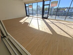 19307-19327 Ventura Blvd, Tarzana, CA à louer Photo intérieure– Image 2 sur 8