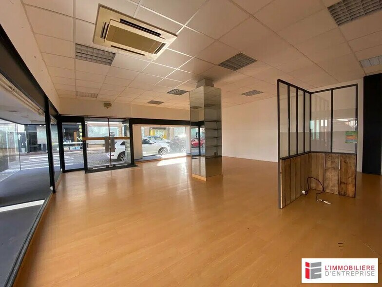 23 Rue Des Fontaines, Lorient à louer - Photo de l’immeuble – Image 1 sur 5