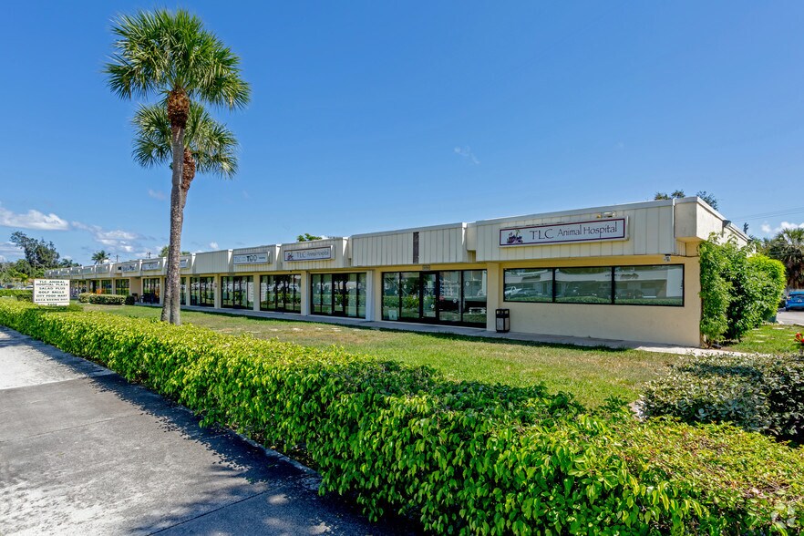5400 Dixie Hwy, Boca Raton, FL à louer - Photo de l’immeuble – Image 3 sur 3