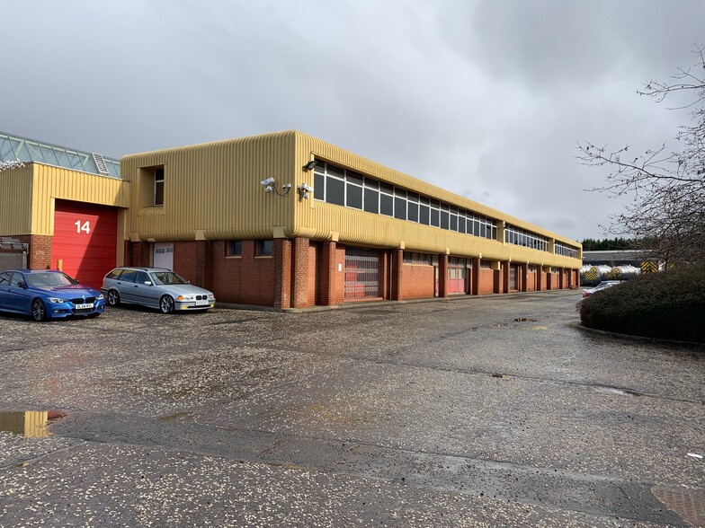 10-14 Hawbank Rd, East Kilbride à louer - Photo de l’immeuble – Image 2 sur 16