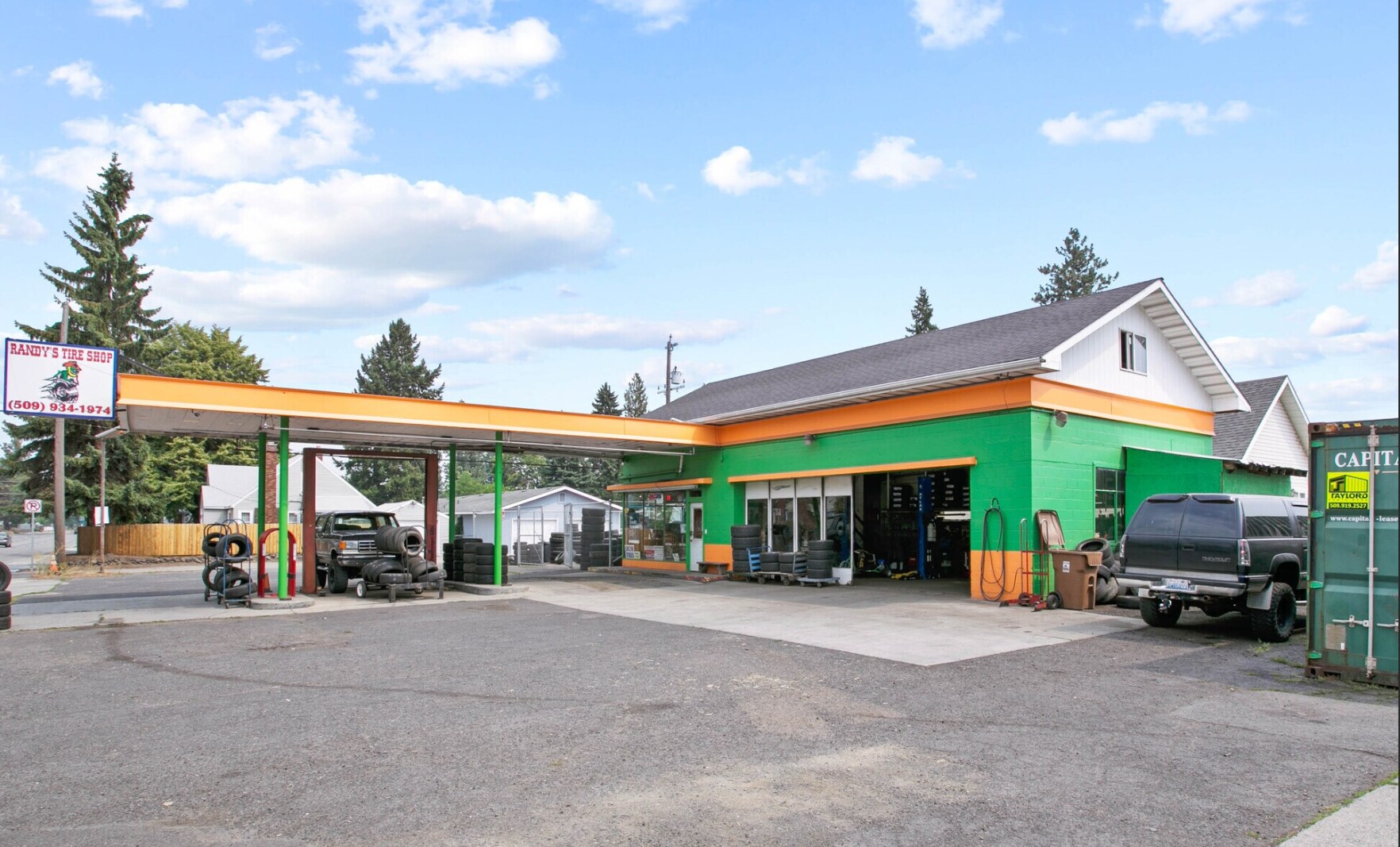 5202 N Nevada St, Spokane, WA à louer Photo de l’immeuble– Image 1 sur 1