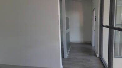 1045 W Huntington Dr, Arcadia, CA à louer - Vidéo sur l’annonce professionnelle 