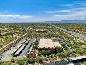 8950 N Oracle Rd, Oro Valley, AZ - VUE AÉRIENNE  vue de carte