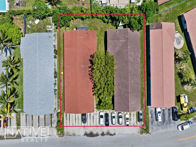 Multifamily Assemblage portefeuille de 2 biens à vendre sur LoopNet.fr - Photo de l’immeuble – Image 2 sur 11
