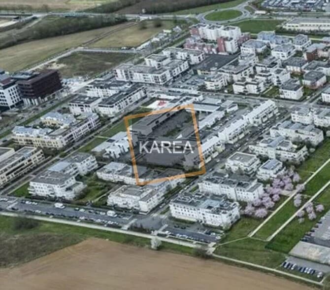 Local d'activités dans Montévrain à vendre - Photo de l’immeuble – Image 2 sur 5