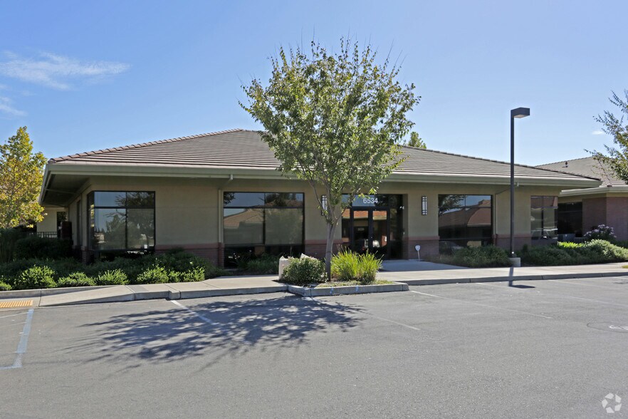 6534 Lonetree Blvd, Rocklin, CA à vendre - Photo de l’immeuble – Image 2 sur 2