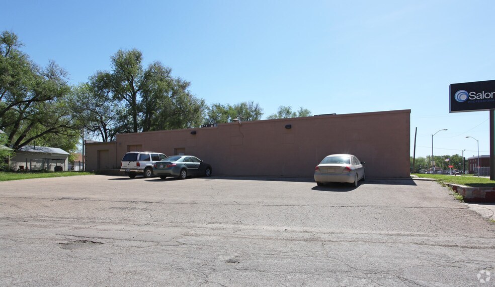 120-124 NW Gordon St, Topeka, KS à vendre - Photo de l’immeuble – Image 3 sur 3