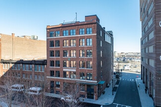 Plus de détails pour 5 Channel Center St, Boston, MA - Bureau à louer