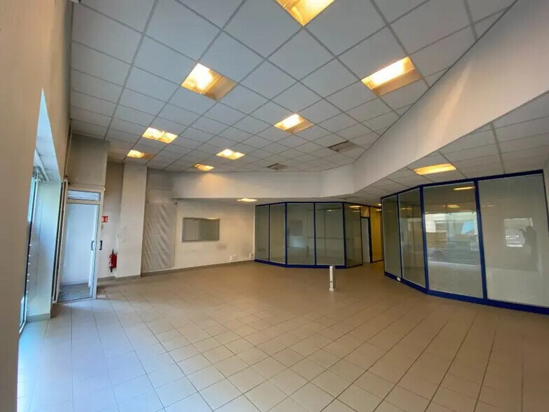 Bureau dans Chalon-sur-Saône à vendre - Photo intérieure – Image 3 sur 4