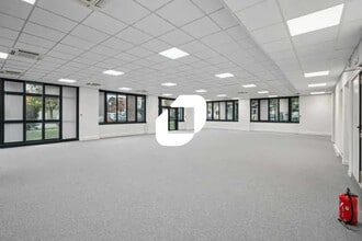 Bureau dans Saint-Didier-au-Mont-d'Or à louer Photo intérieure– Image 2 sur 20