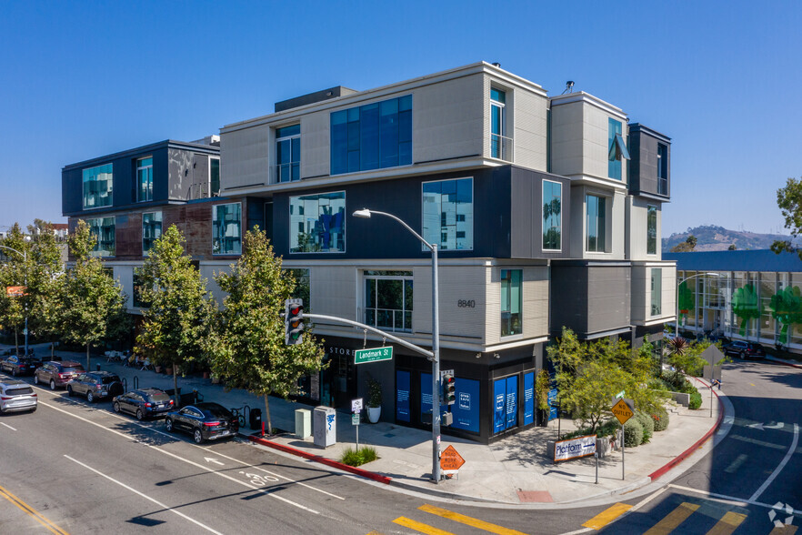 8840 Washington Blvd, Culver City, CA à louer - Photo principale – Image 1 sur 3