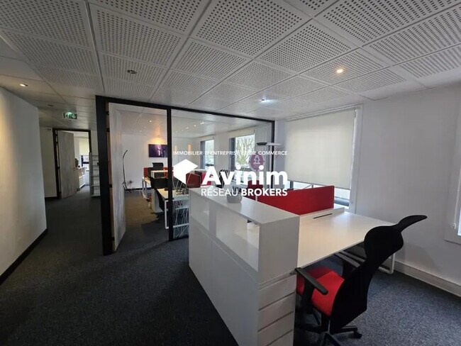 Plus de détails pour Bureau à vendre