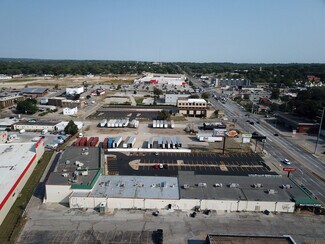 Plus de détails pour 304-328 S 72nd St, Omaha, NE - Local commercial à louer