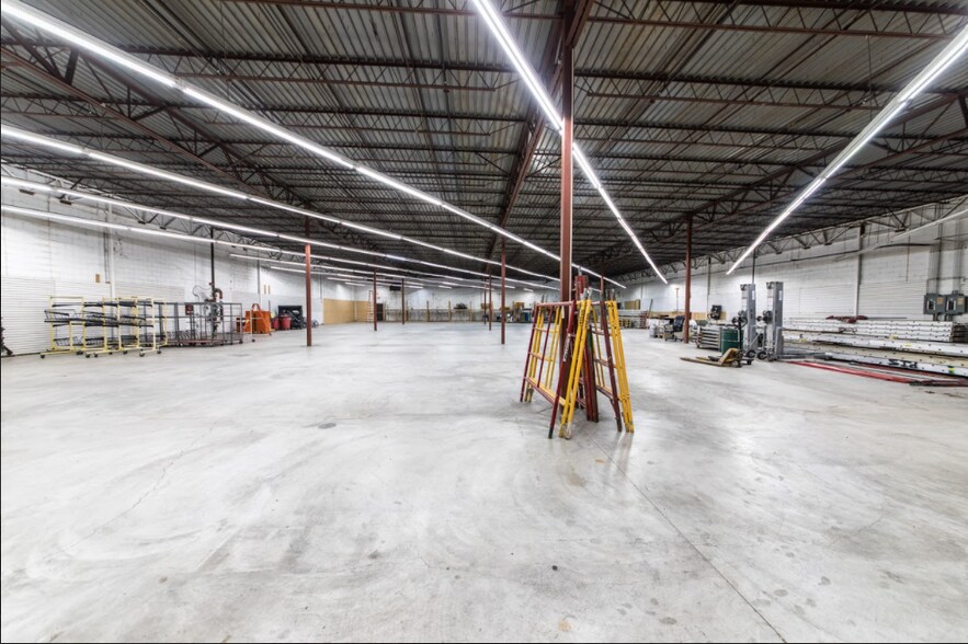 2730 Delmar Blvd, Saint Louis, MO à louer - Photo de l’immeuble – Image 2 sur 7