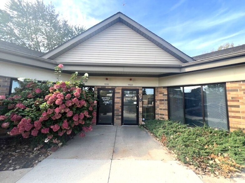 1114 N Main St, Algonquin, IL à louer - Photo de l’immeuble – Image 2 sur 6