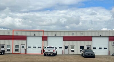 5510 45th St, Leduc, AB à louer Photo intérieure– Image 1 sur 7
