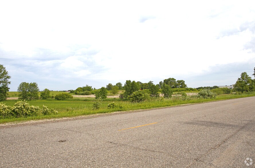 3710 SW Nevada St SW, Alexandria, MN à vendre - Autre – Image 2 sur 3