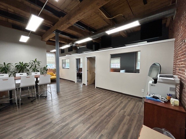 400 Bedford St, Manchester, NH à louer - Photo de l’immeuble – Image 2 sur 4