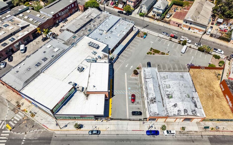 3103-3105 San Pablo Ave, Oakland, CA à vendre - Photo de l’immeuble – Image 3 sur 5