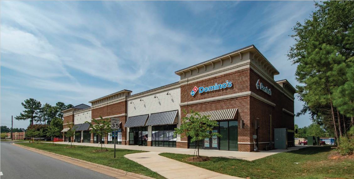 974 South Point Rd, Belmont, NC à louer Photo principale– Image 1 sur 4