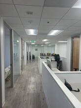 11766 Wilshire Blvd, Los Angeles, CA à louer Photo intérieure– Image 1 sur 4