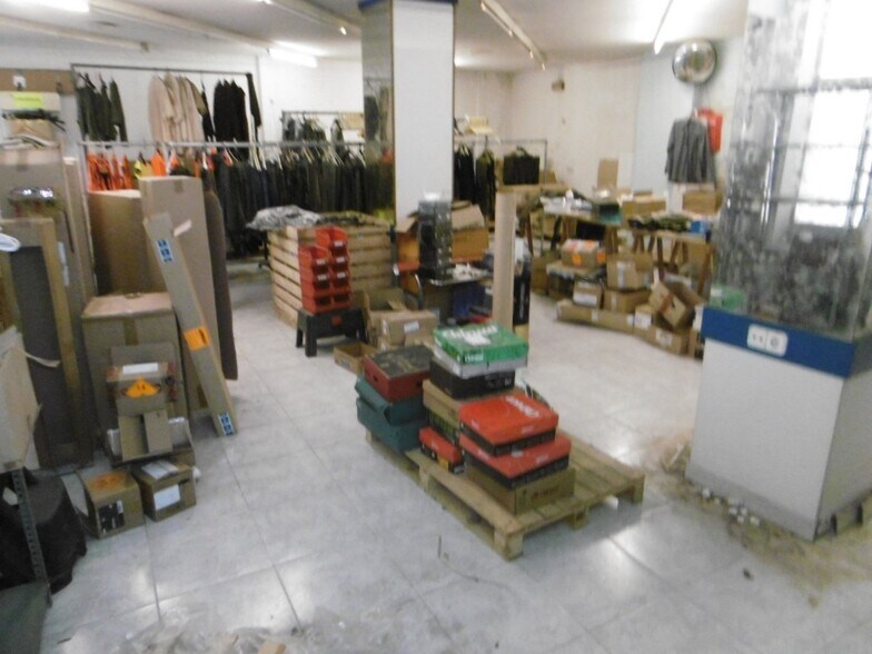 Immeuble residentiel dans Tortosa, Tarragona à vendre - Photo intérieure – Image 2 sur 4