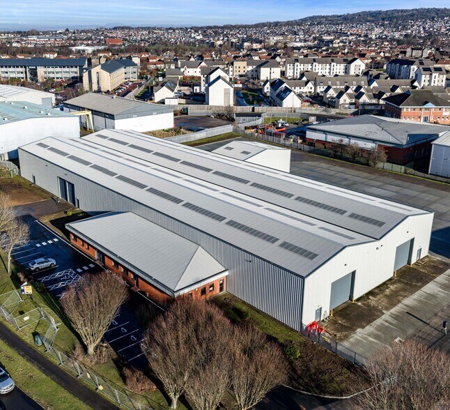 24 South Gyle Cres, Edinburgh à louer - Photo de l’immeuble – Image 1 sur 3