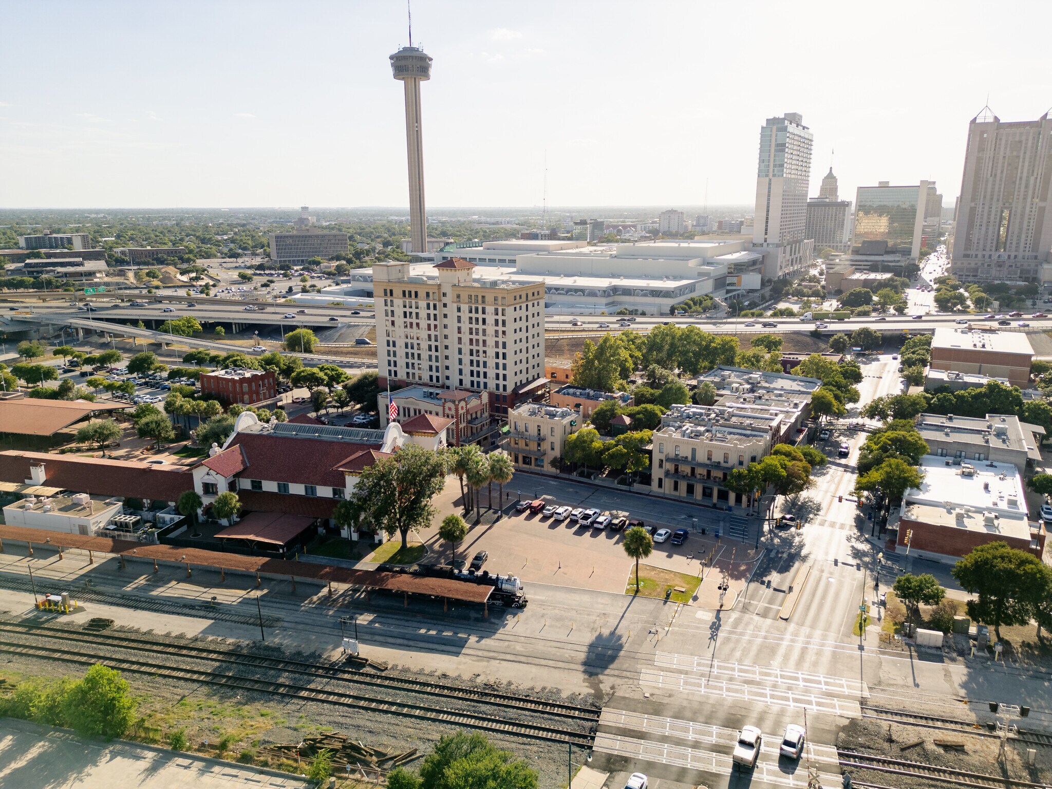 119 Heiman St, San Antonio, TX à louer Photo principale– Image 1 sur 19