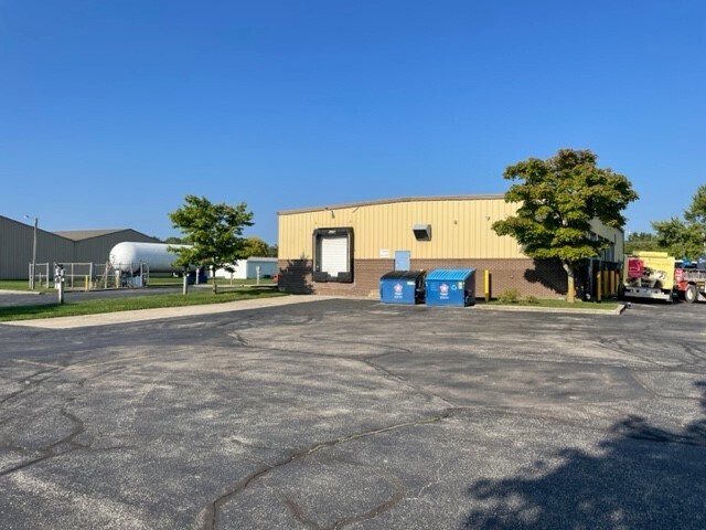 512 Herriman Ct, Noblesville, IN à louer - Photo de l’immeuble – Image 3 sur 8