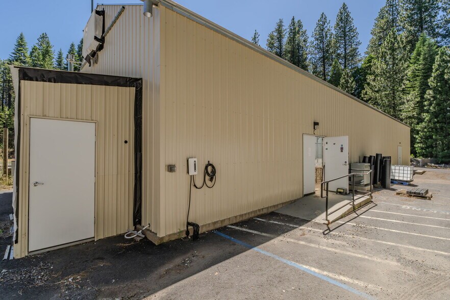1495 Linebaugh Rd, Arnold, CA à vendre - Photo de l’immeuble – Image 2 sur 45
