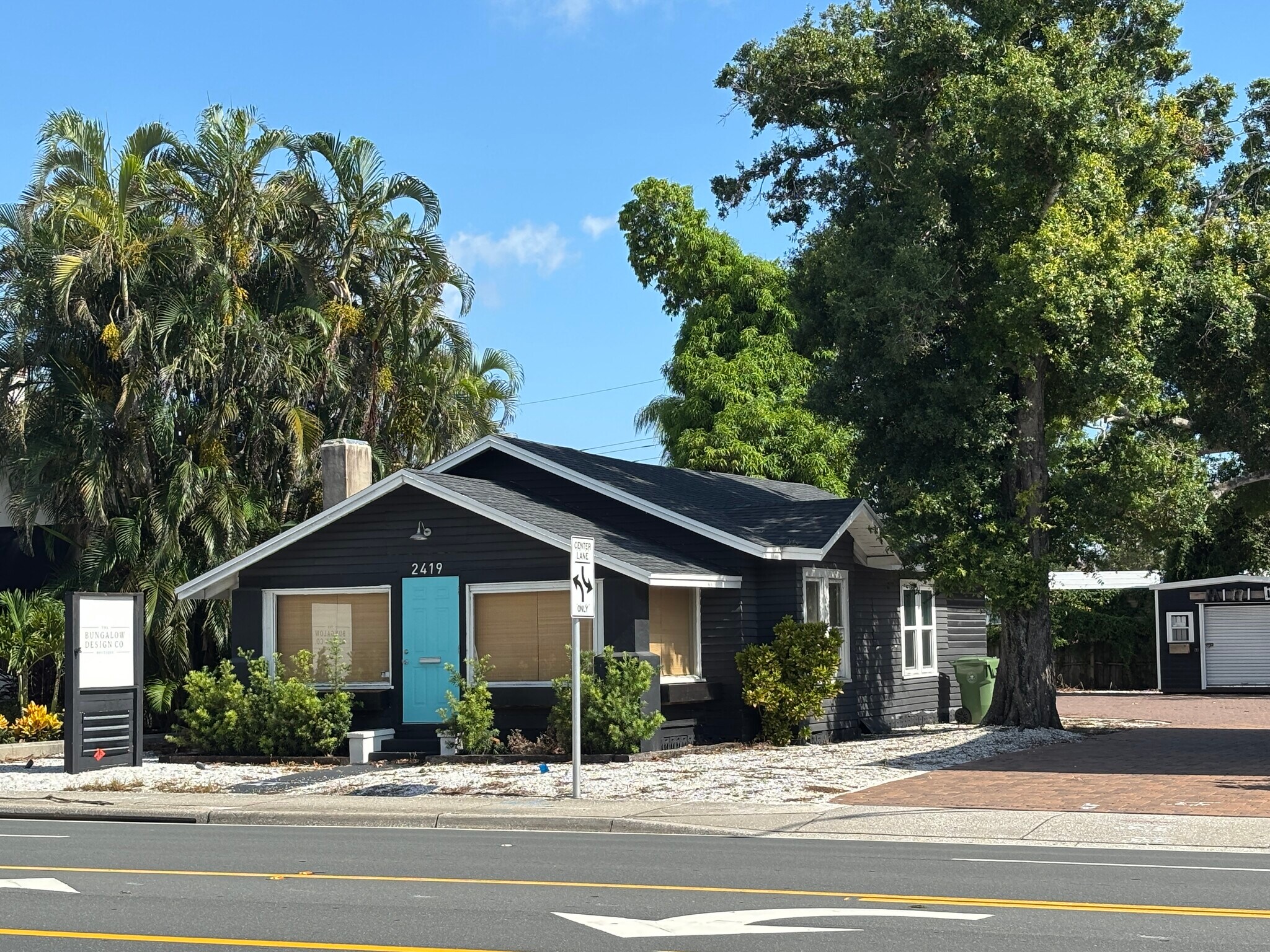 2419 Manatee Ave, Bradenton, FL à vendre Photo de l’immeuble– Image 1 sur 17