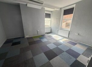 33A Market Pl, Pontefract à louer Photo intérieure– Image 2 sur 5